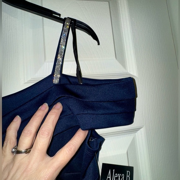 Alexa B Nights Elegant Navy Blue Off-Shoulder rhinestone strap gown Sz. 12P NWT - Picture 6 of 11